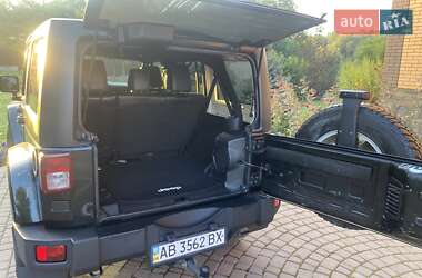 Позашляховик / Кросовер Jeep Wrangler 2012 в  фото 8 Позашляховик / Кросовер Jeep Wrangler 2012 в