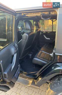 Позашляховик / Кросовер Jeep Wrangler 2012 в  фото 13 Позашляховик / Кросовер Jeep Wrangler 2012 в