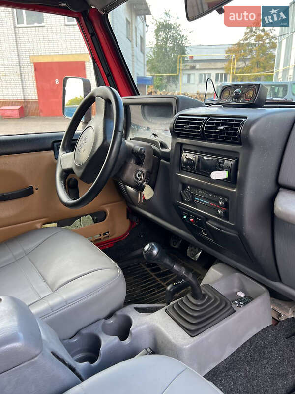 Позашляховик / Кросовер Jeep Wrangler 1997 в Черкасах