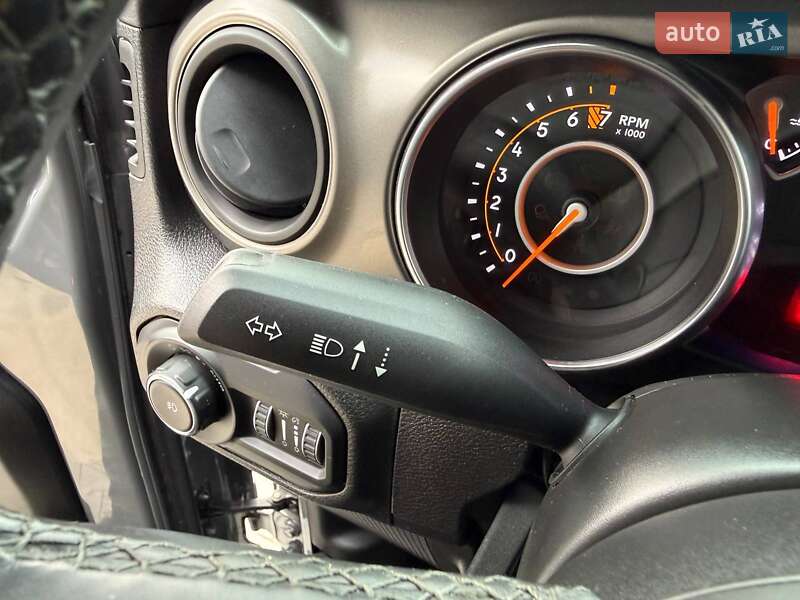 Внедорожник / Кроссовер Jeep Wrangler 2022 в Дубно