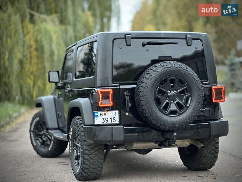Внедорожник / Кроссовер Jeep Wrangler 2015 в Киеве фото 11 Внедорожник / Кроссовер Jeep Wrangler 2015 в Киеве