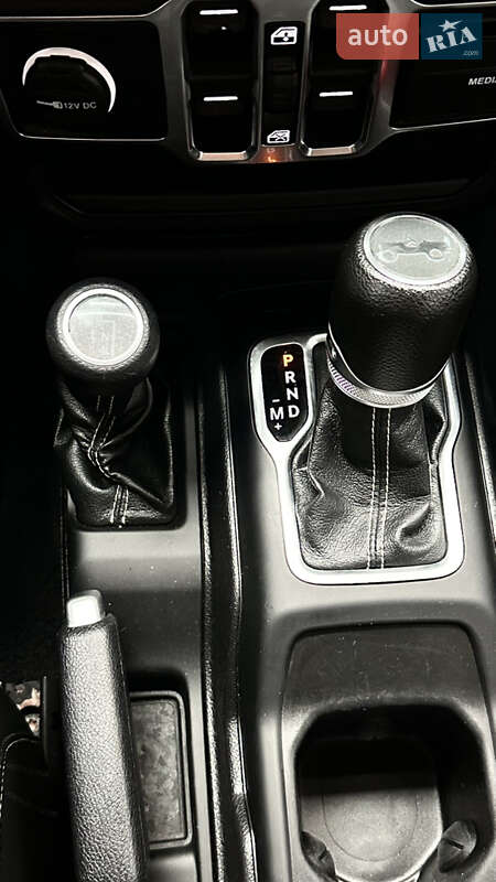 Внедорожник / Кроссовер Jeep Wrangler 2019 в Киеве