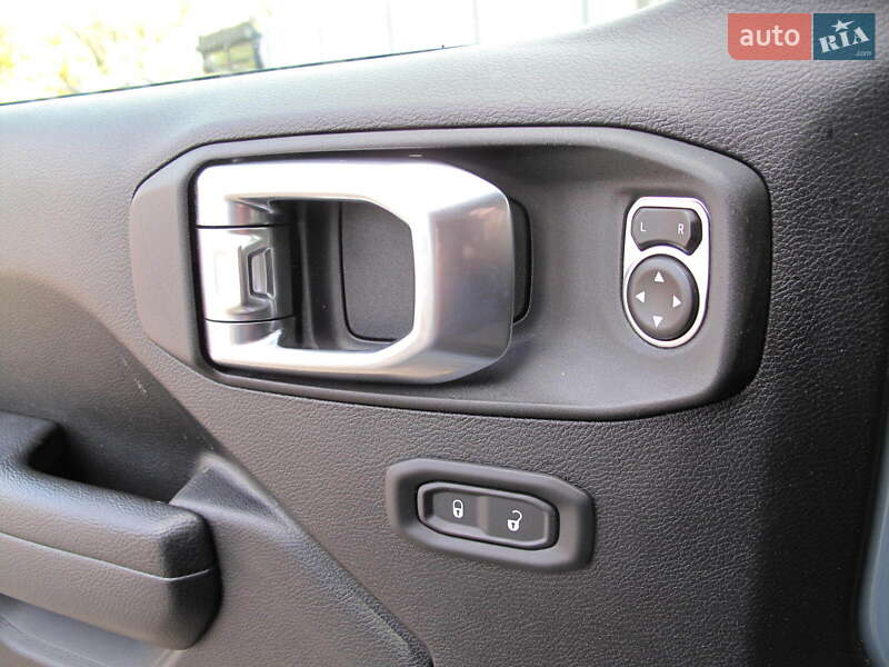 Внедорожник / Кроссовер Jeep Wrangler 2023 в Киеве фото 36 Внедорожник / Кроссовер Jeep Wrangler 2023 в Киеве