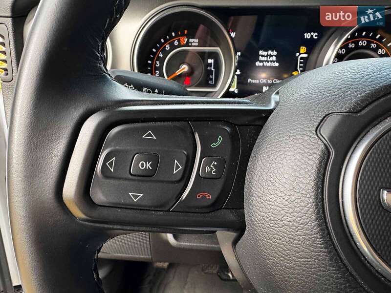 Внедорожник / Кроссовер Jeep Wrangler 2021 в Киеве