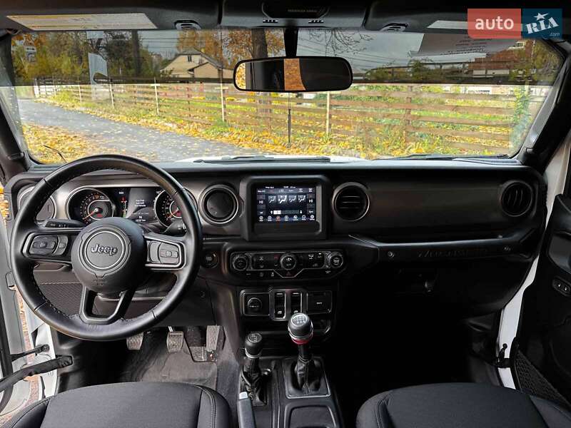 Внедорожник / Кроссовер Jeep Wrangler 2021 в Киеве