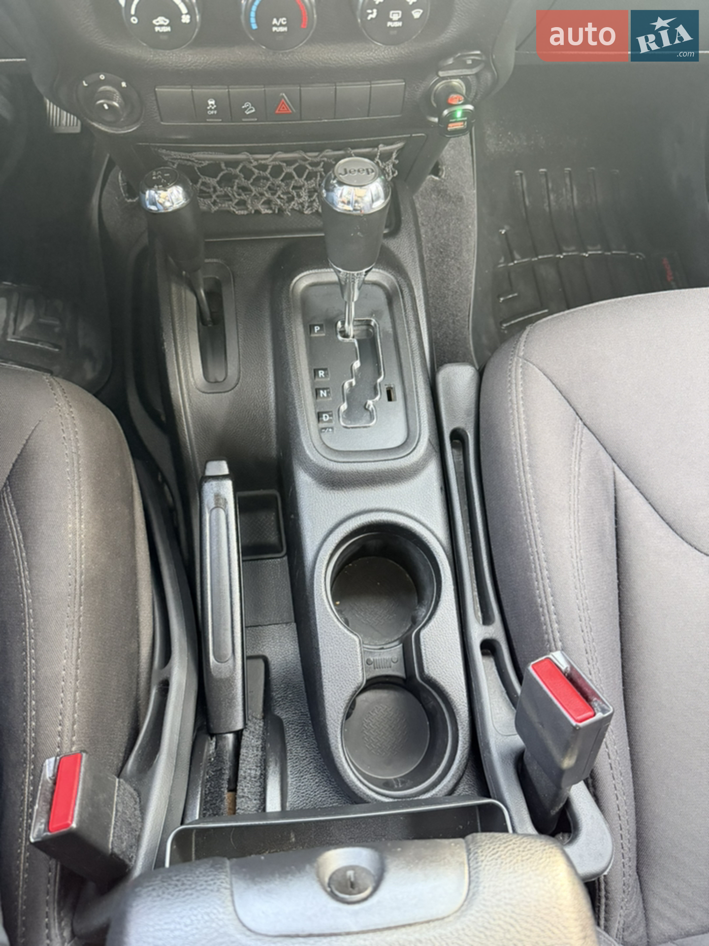 2014 Jeep Wrangler - мініатюра 19