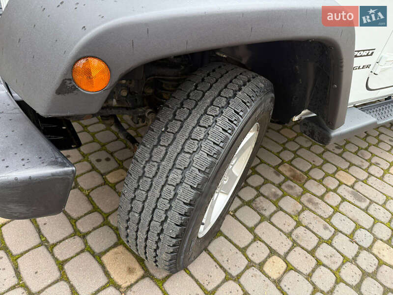 Внедорожник / Кроссовер Jeep Wrangler 2017 в Коломые