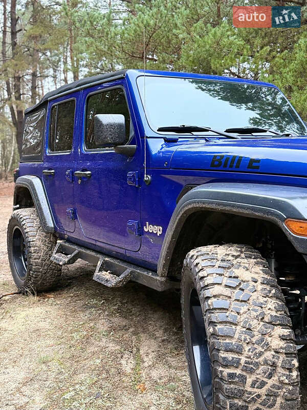 Внедорожник / Кроссовер Jeep Wrangler 2019 в Киеве