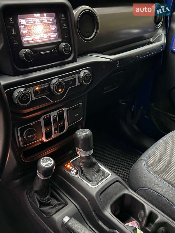 Внедорожник / Кроссовер Jeep Wrangler 2019 в Киеве