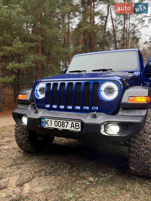 Внедорожник / Кроссовер Jeep Wrangler 2019 в Киеве