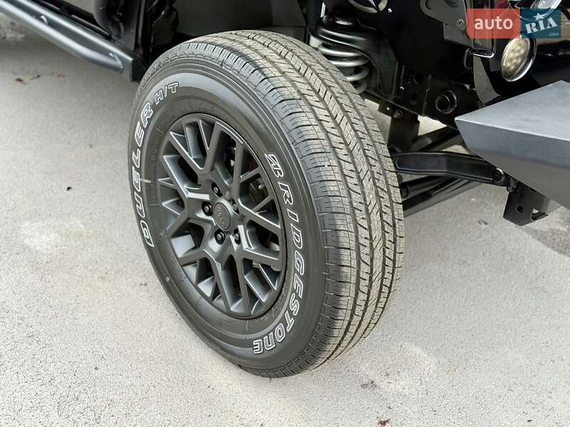 Позашляховик / Кросовер Jeep Wrangler 2016 в Києві фото 25 Позашляховик / Кросовер Jeep Wrangler 2016 в Києві