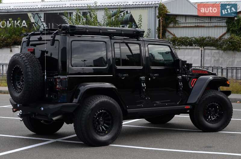 Внедорожник / Кроссовер Jeep Wrangler 2017 в Киеве фото 13 Внедорожник / Кроссовер Jeep Wrangler 2017 в Киеве