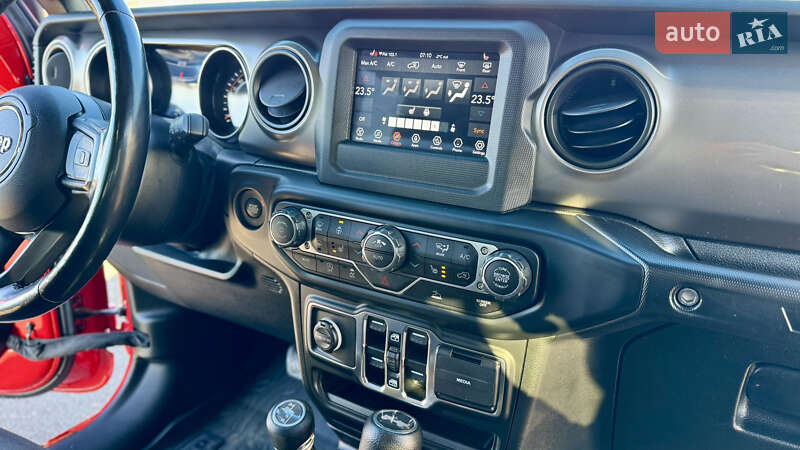 Внедорожник / Кроссовер Jeep Wrangler 2021 в Киеве фото 37 Внедорожник / Кроссовер Jeep Wrangler 2021 в Киеве