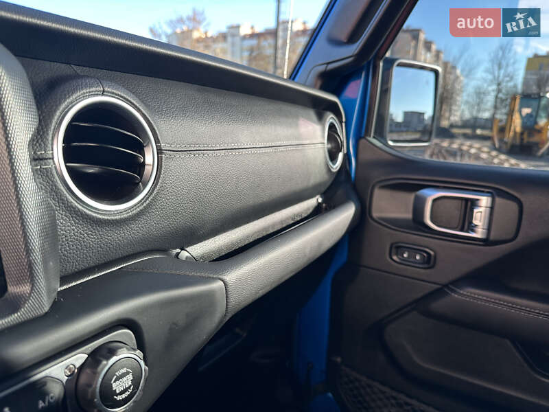 Внедорожник / Кроссовер Jeep Wrangler 2021 в Львове