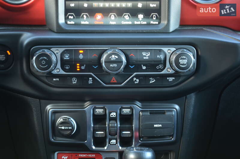 Внедорожник / Кроссовер Jeep Wrangler 2018 в Киеве