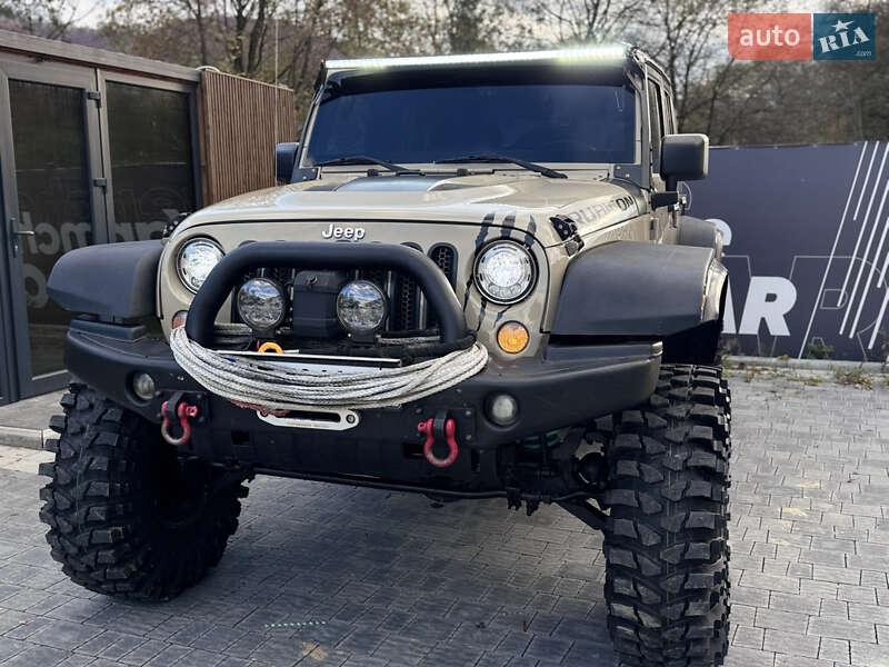 Внедорожник / Кроссовер Jeep Wrangler 2017 в Ивано-Франковске