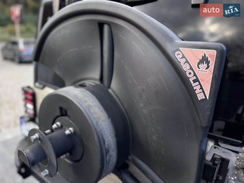 Внедорожник / Кроссовер Jeep Wrangler 2017 в Ивано-Франковске