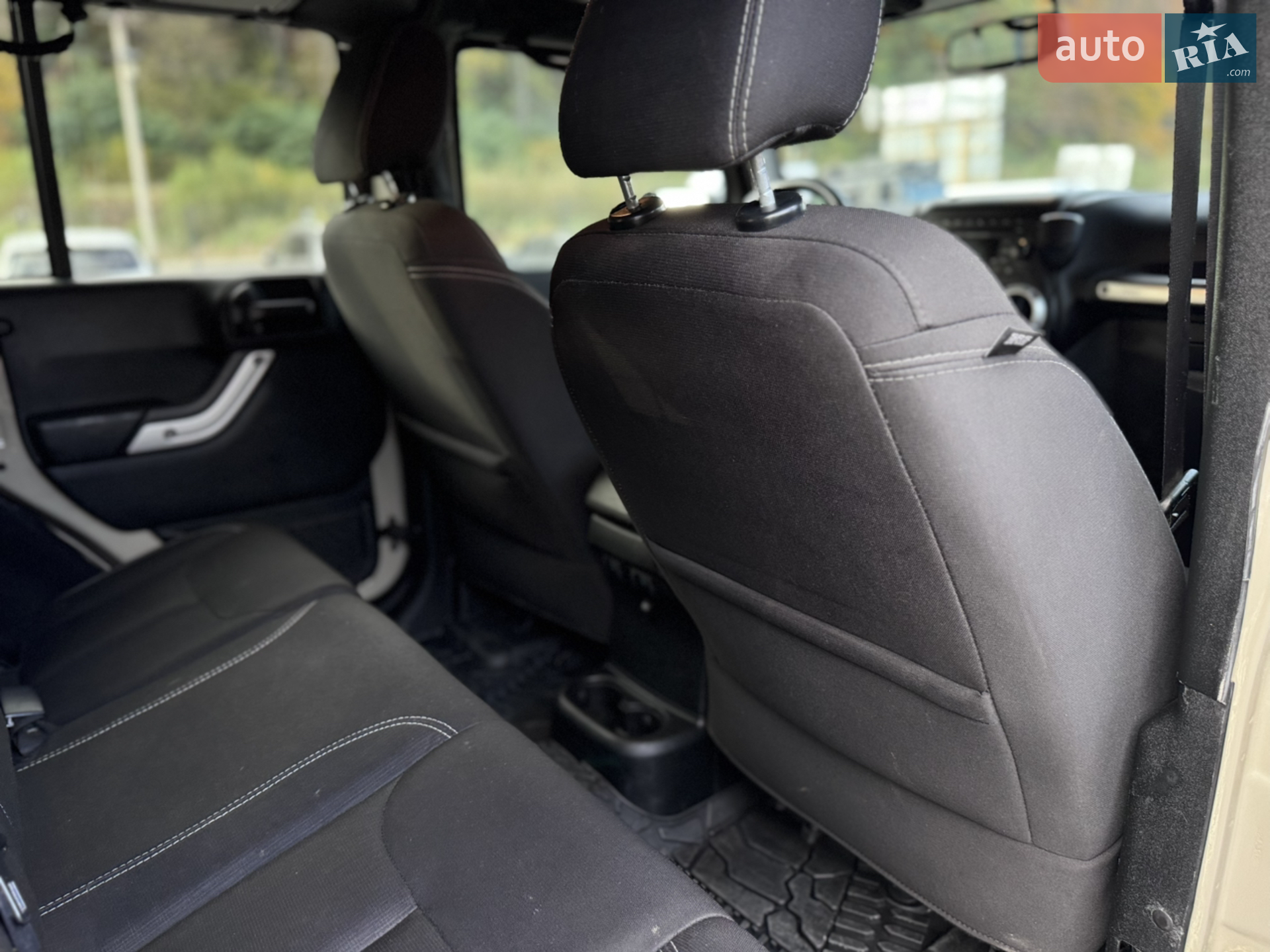 2017 Jeep Wrangler - мініатюра 40