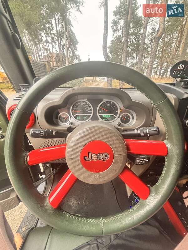 Внедорожник / Кроссовер Jeep Wrangler 2008 в Киеве