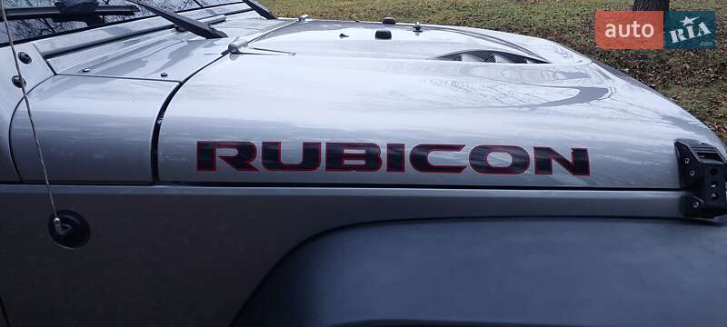 Позашляховик / Кросовер Jeep Wrangler 2015 в Дубні фото 3 Позашляховик / Кросовер Jeep Wrangler 2015 в Дубні