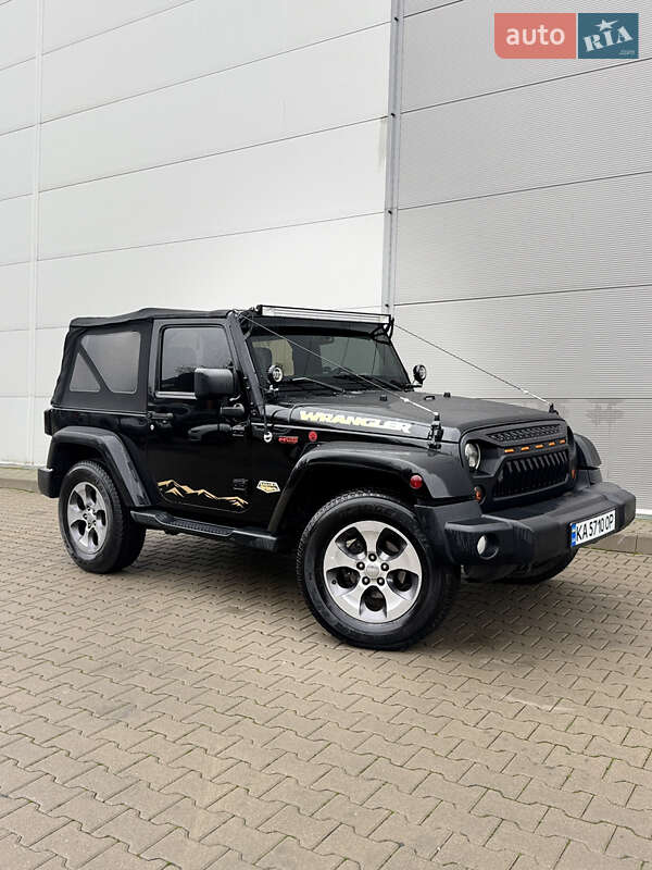 Внедорожник / Кроссовер Jeep Wrangler 2015 в Киеве фото 27 Внедорожник / Кроссовер Jeep Wrangler 2015 в Киеве