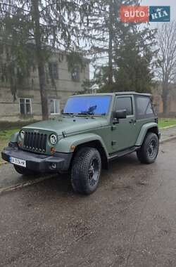 Внедорожник / Кроссовер Jeep Wrangler 2013 в Кропивницком