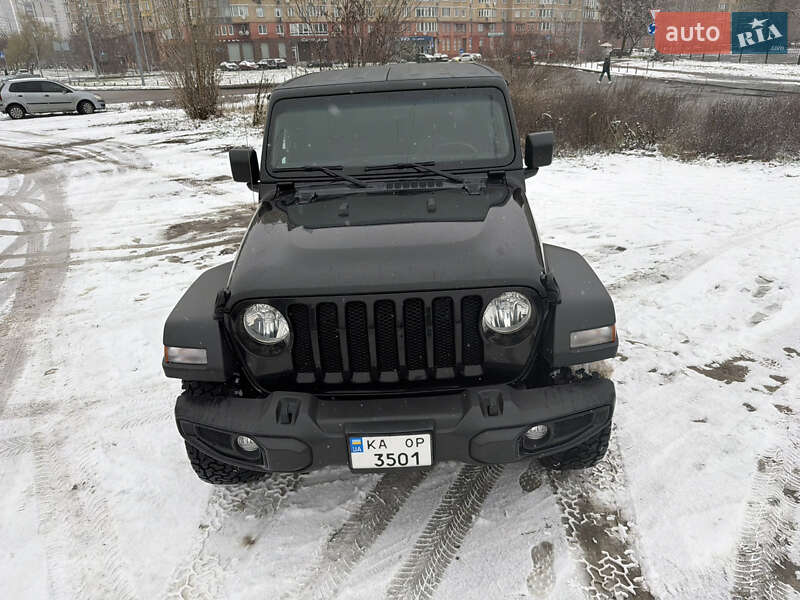 Внедорожник / Кроссовер Jeep Wrangler 2022 в Киеве