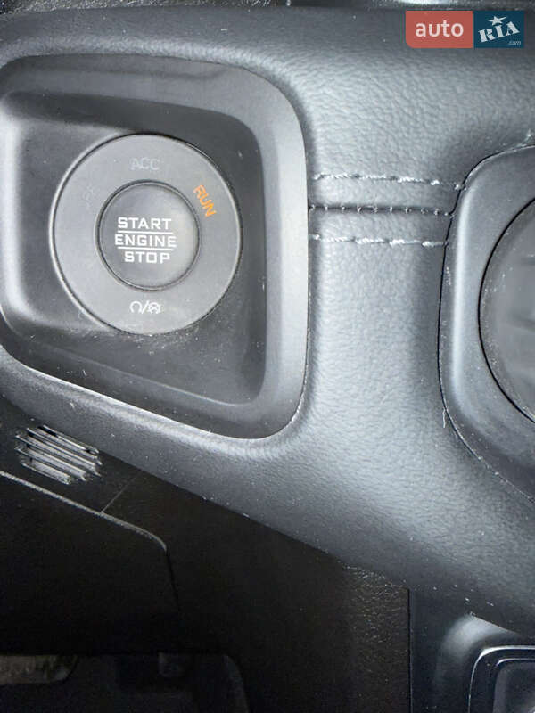 Внедорожник / Кроссовер Jeep Wrangler 2024 в Львове