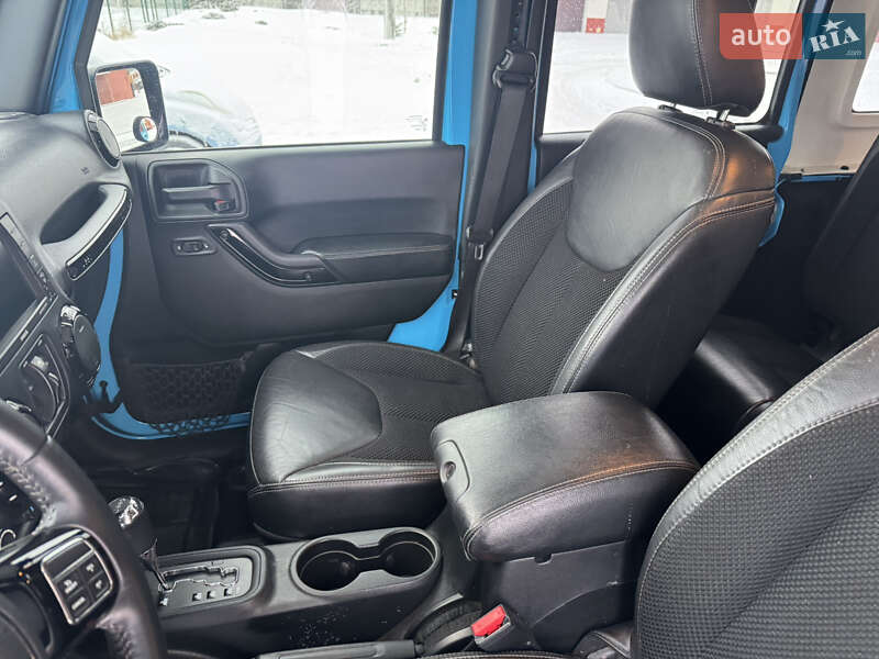 Внедорожник / Кроссовер Jeep Wrangler 2017 в Харькове фото 17 Внедорожник / Кроссовер Jeep Wrangler 2017 в Харькове