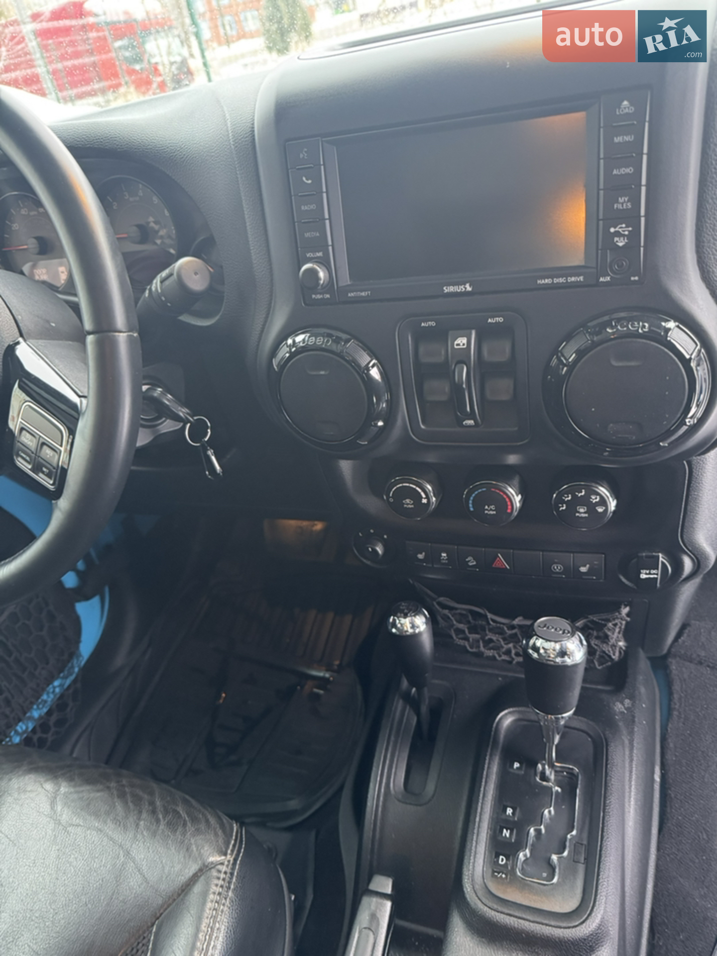 2017 Jeep Wrangler - мініатюра 27