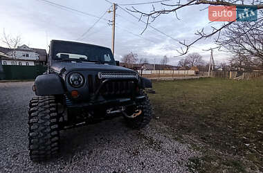 Внедорожник / Кроссовер Jeep Wrangler 2009 в Надворной