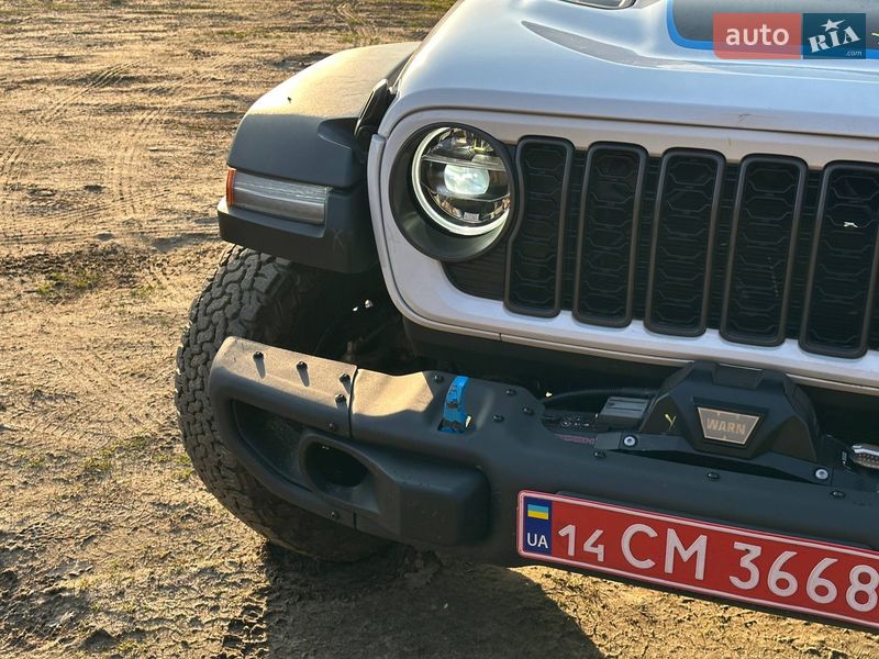 Внедорожник / Кроссовер Jeep Wrangler 2024 в Ужгороде
