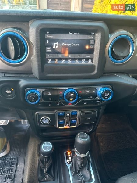 Внедорожник / Кроссовер Jeep Wrangler 2021 в Виноградове