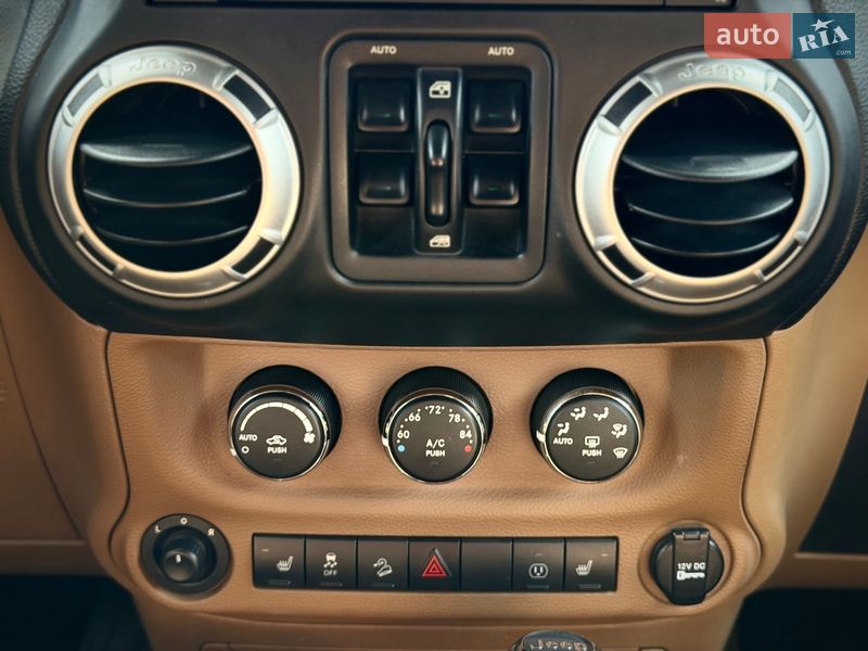 Внедорожник / Кроссовер Jeep Wrangler 2013 в Киеве фото 45 Внедорожник / Кроссовер Jeep Wrangler 2013 в Киеве