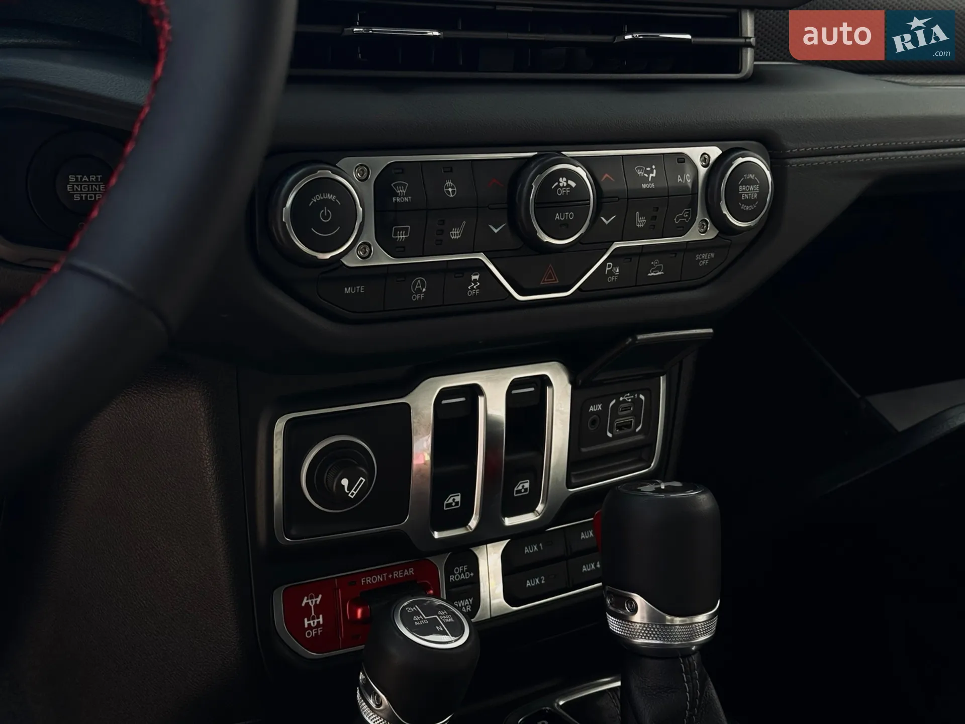2024 Jeep Wrangler - мініатюра 32