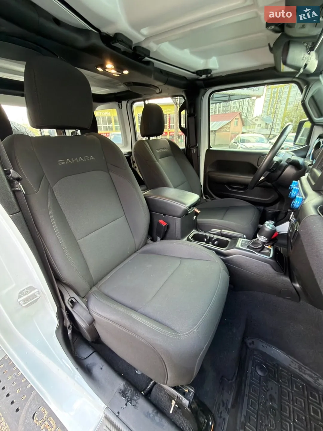 2021 Jeep Wrangler - мініатюра 18