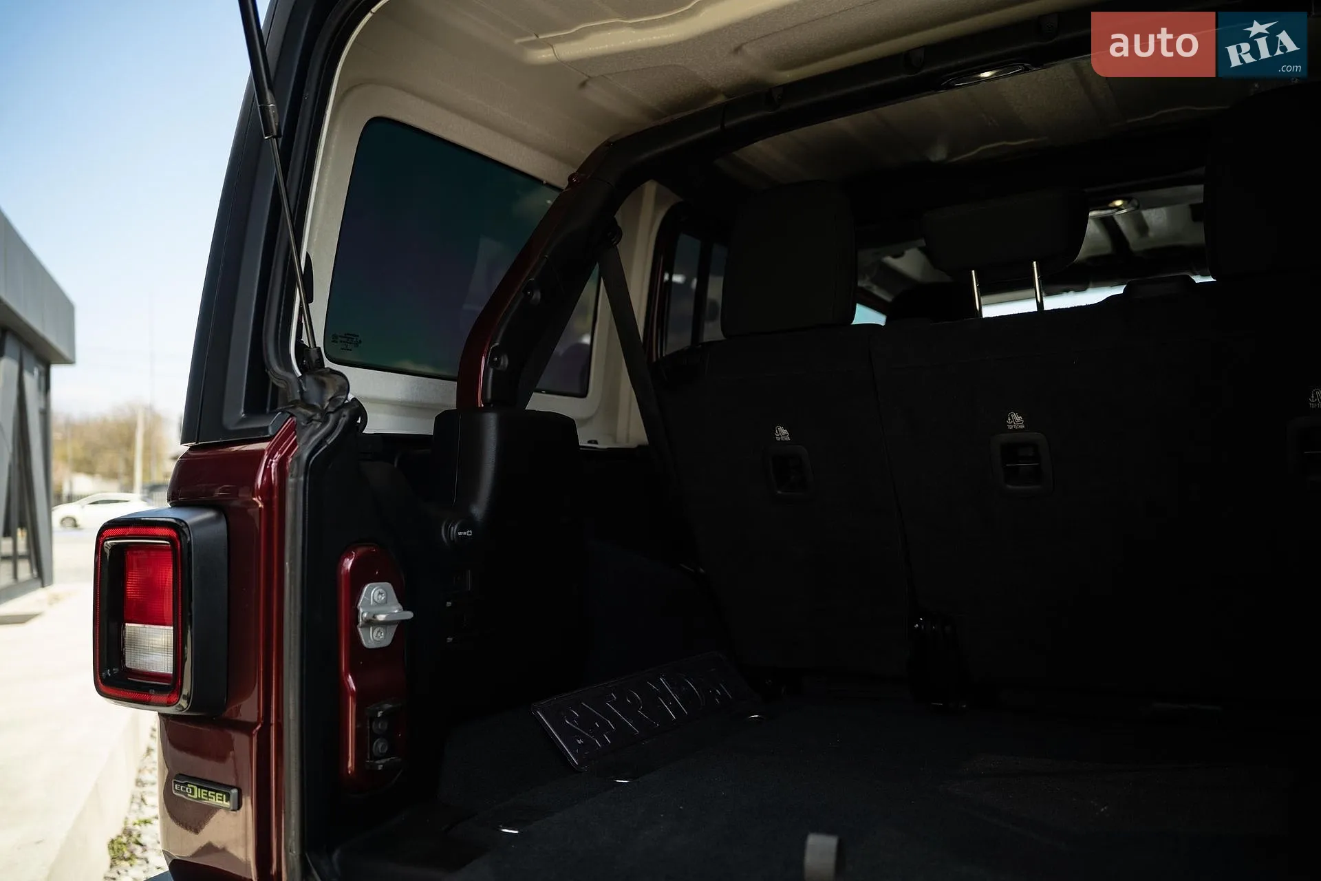 2021 Jeep Wrangler - мініатюра 17