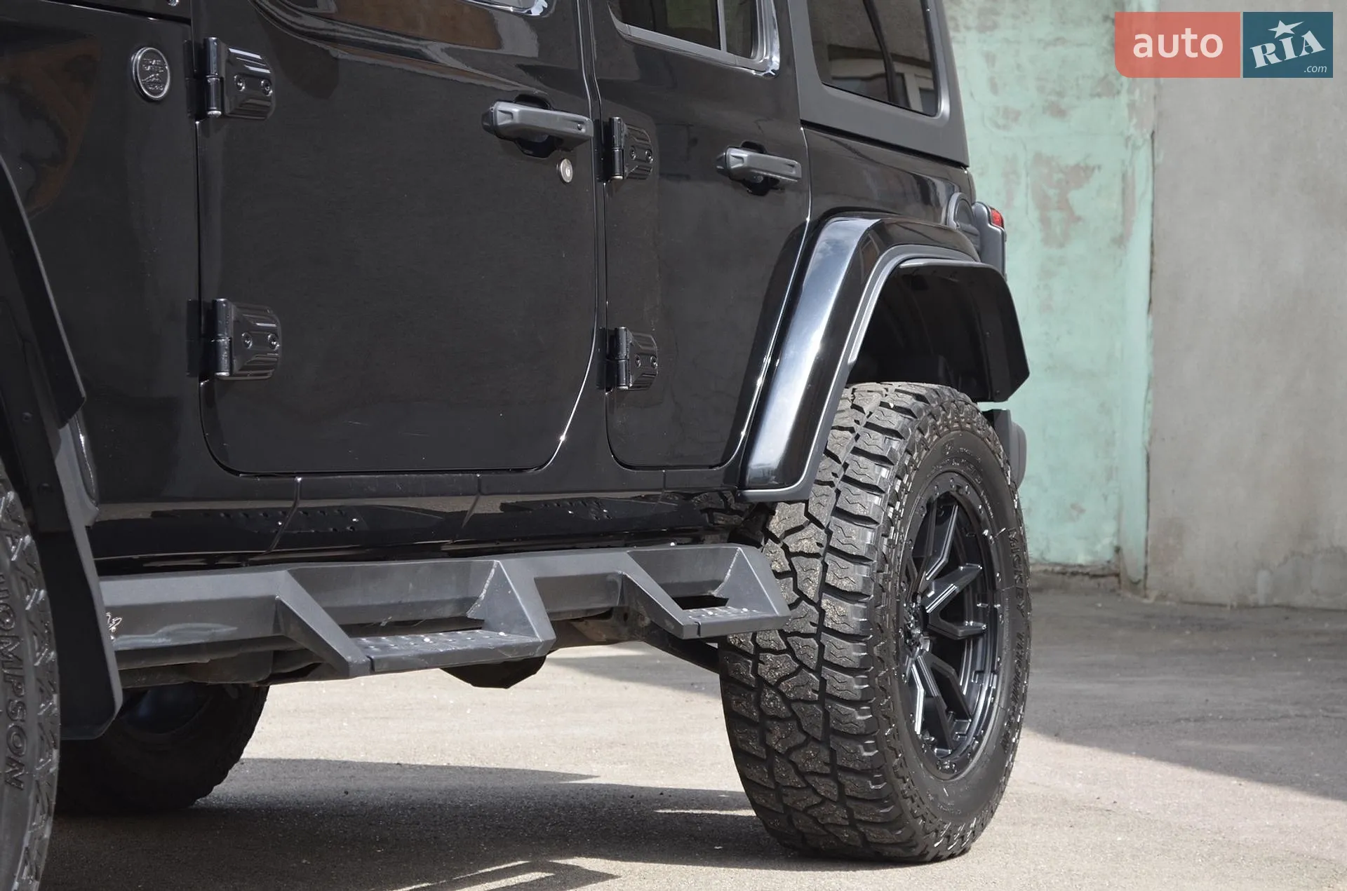 2020 Jeep Wrangler - мініатюра 25