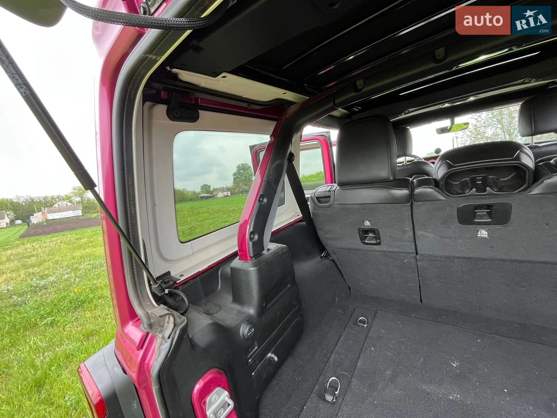 2021 Jeep Wrangler - мініатюра 24