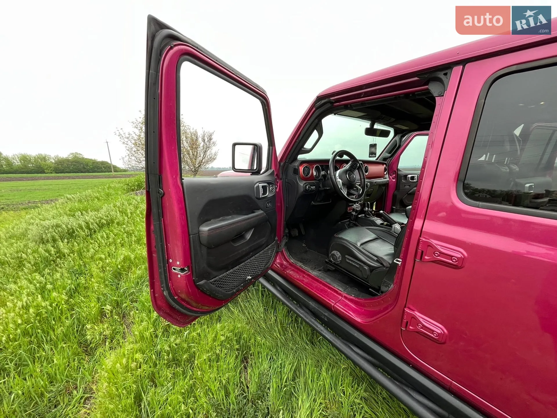 2021 Jeep Wrangler - мініатюра 26