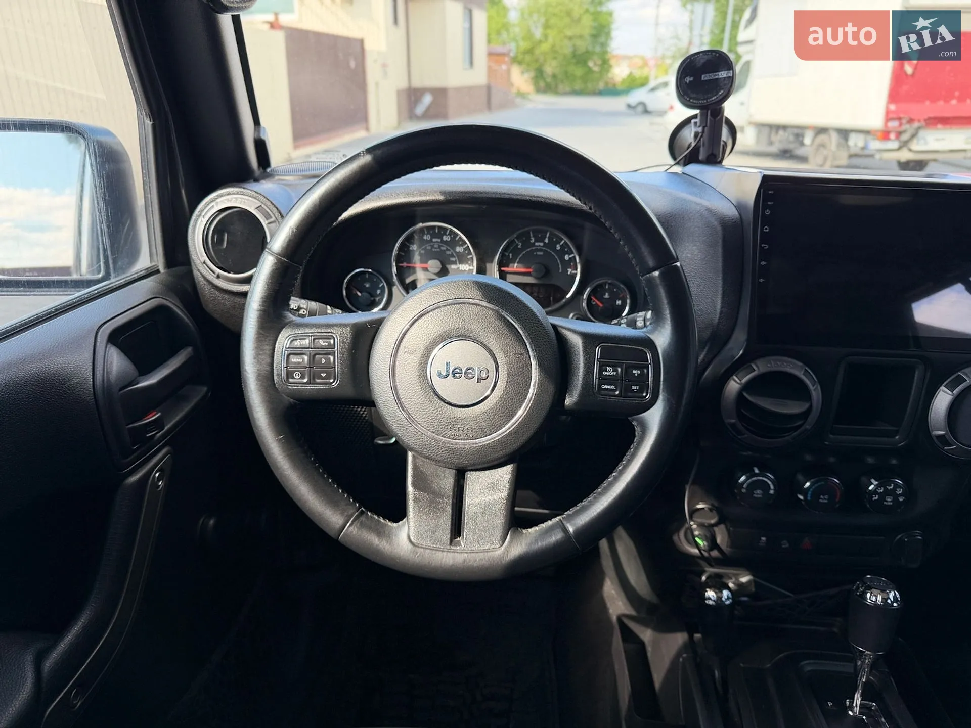 2016 Jeep Wrangler - мініатюра 13