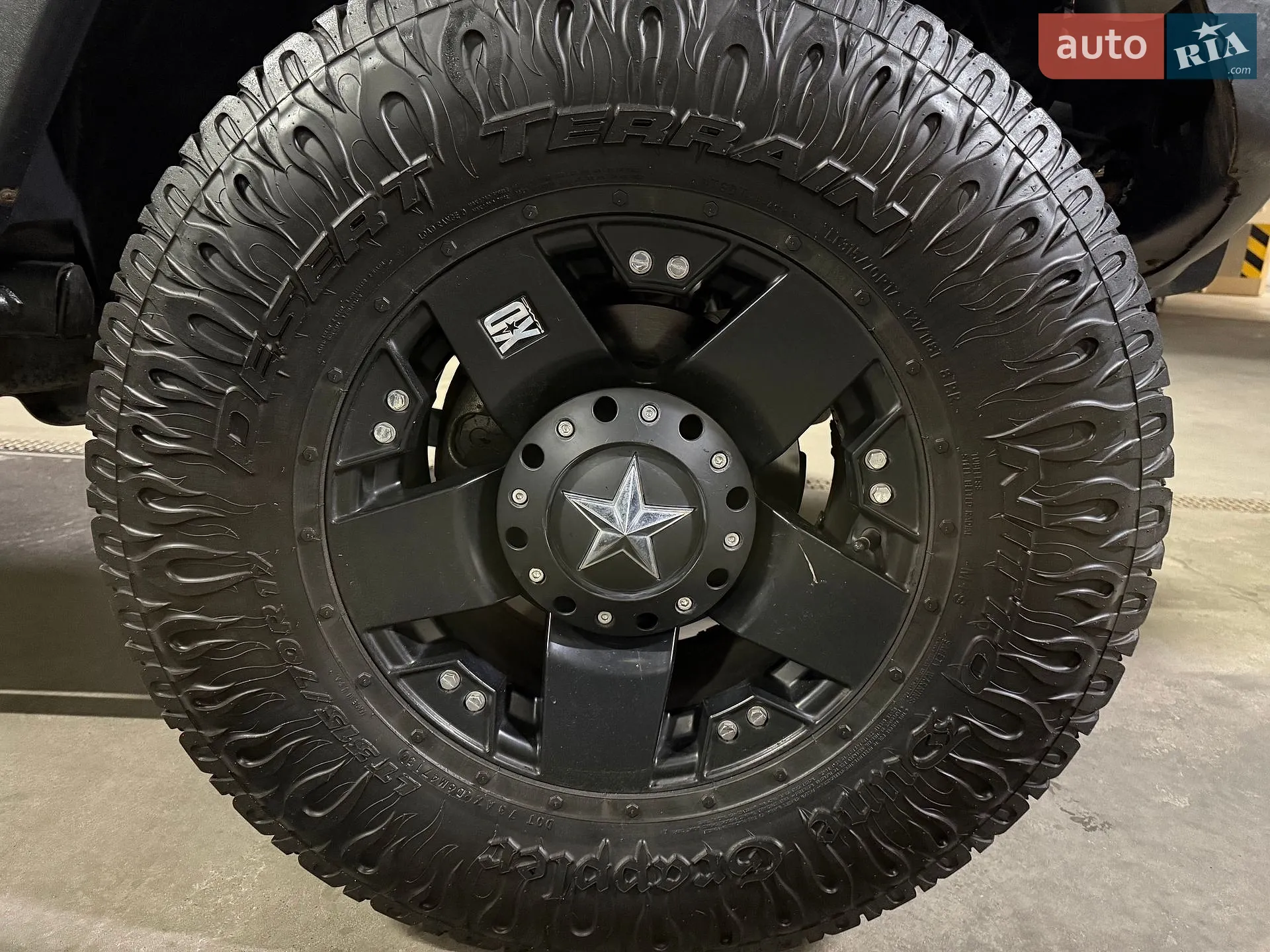 2011 Jeep Wrangler - мініатюра 13