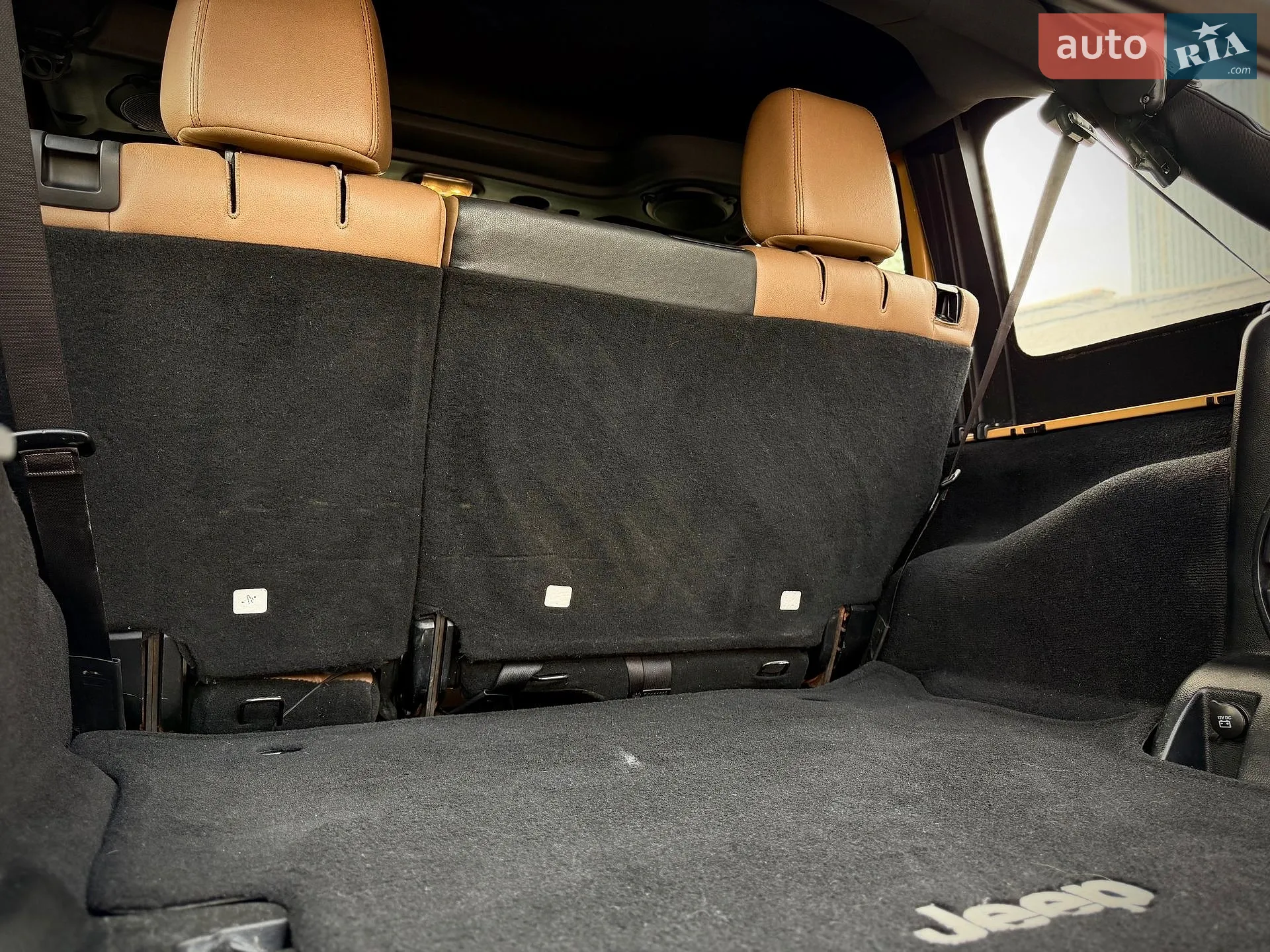 2013 Jeep Wrangler - мініатюра 24