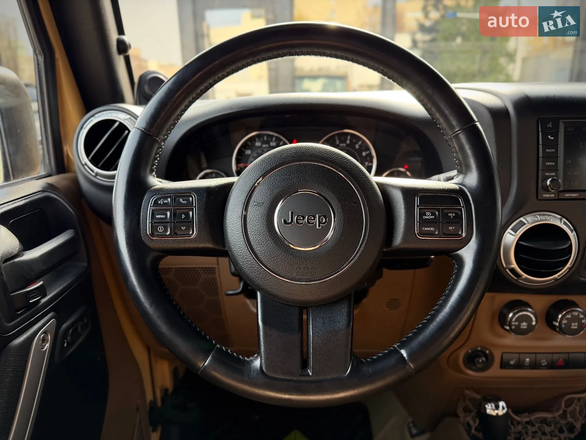 2013 Jeep Wrangler - мініатюра 39
