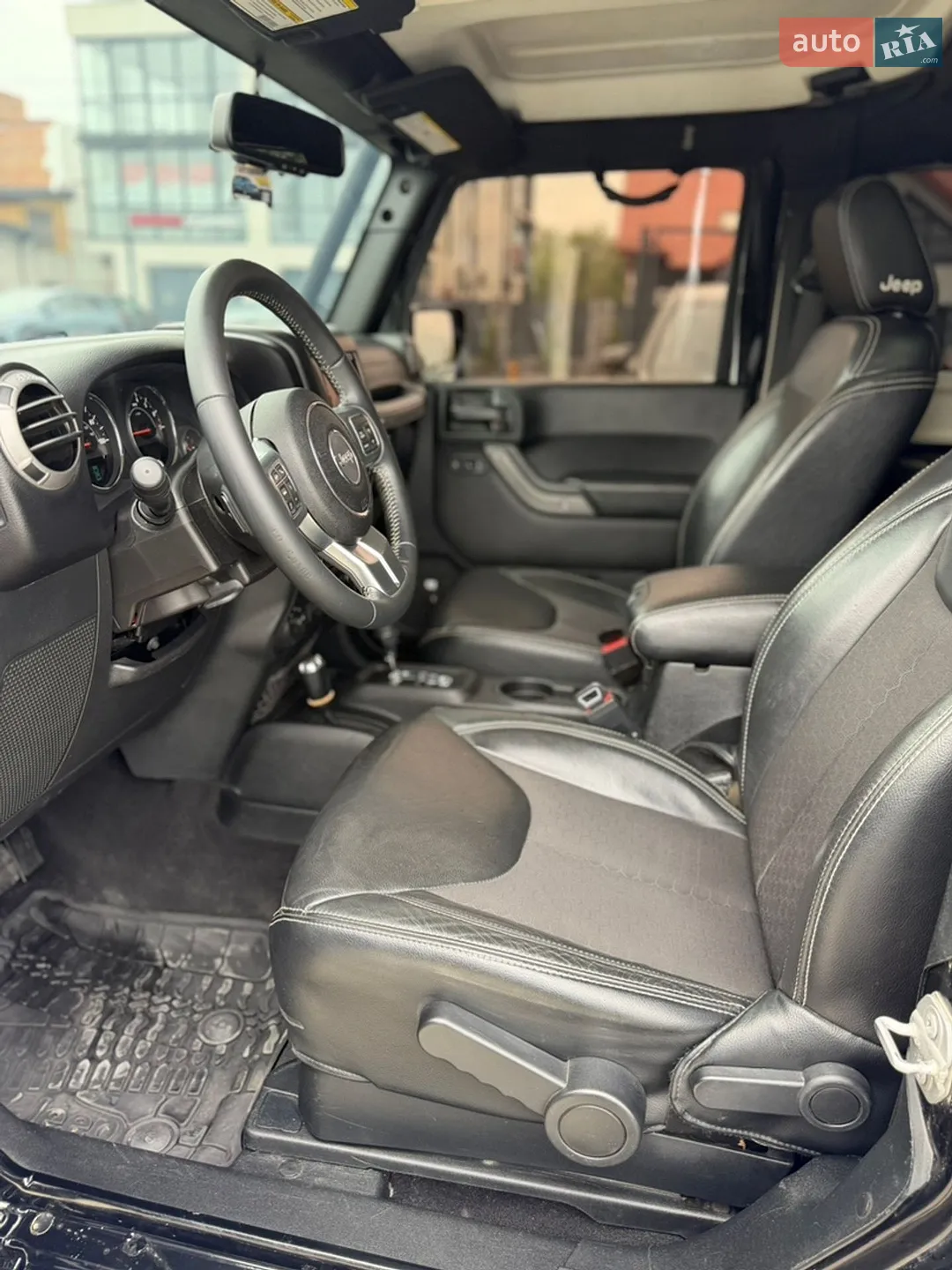 2016 Jeep Wrangler - мініатюра 18