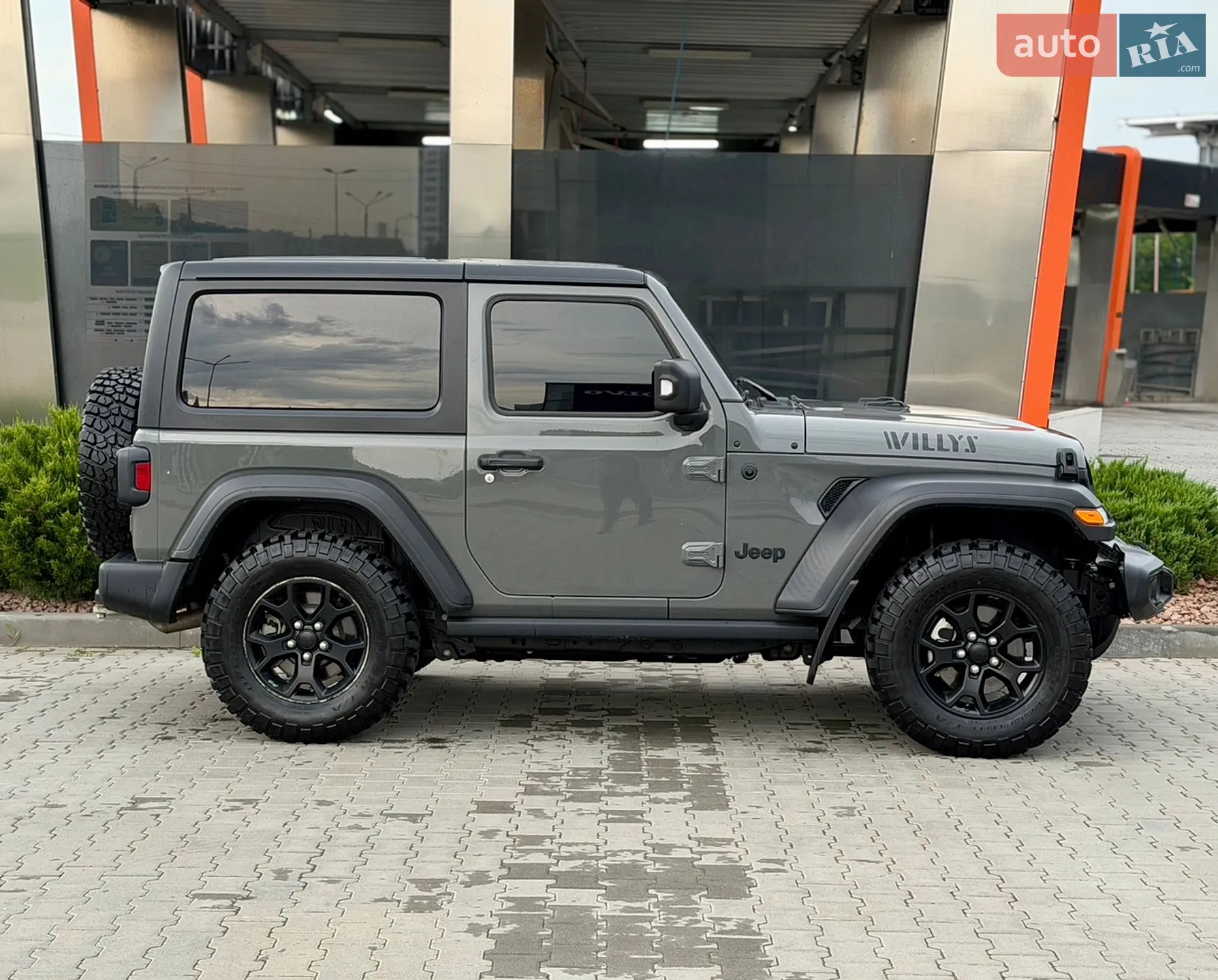 2022 Jeep Wrangler - мініатюра 16
