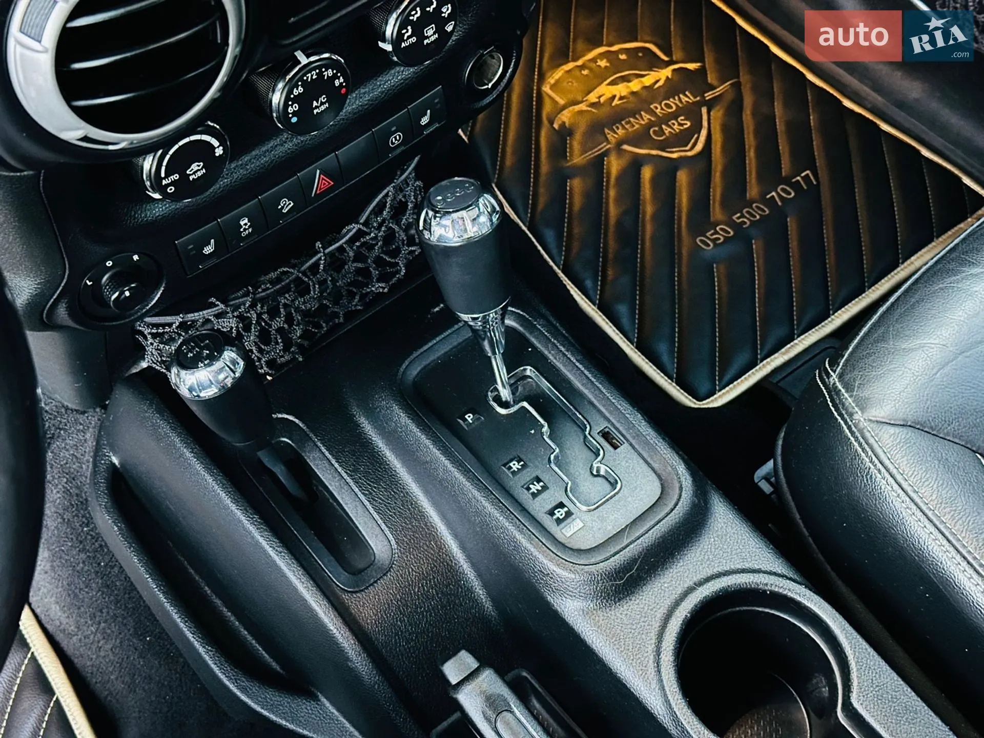 2016 Jeep Wrangler - мініатюра 26