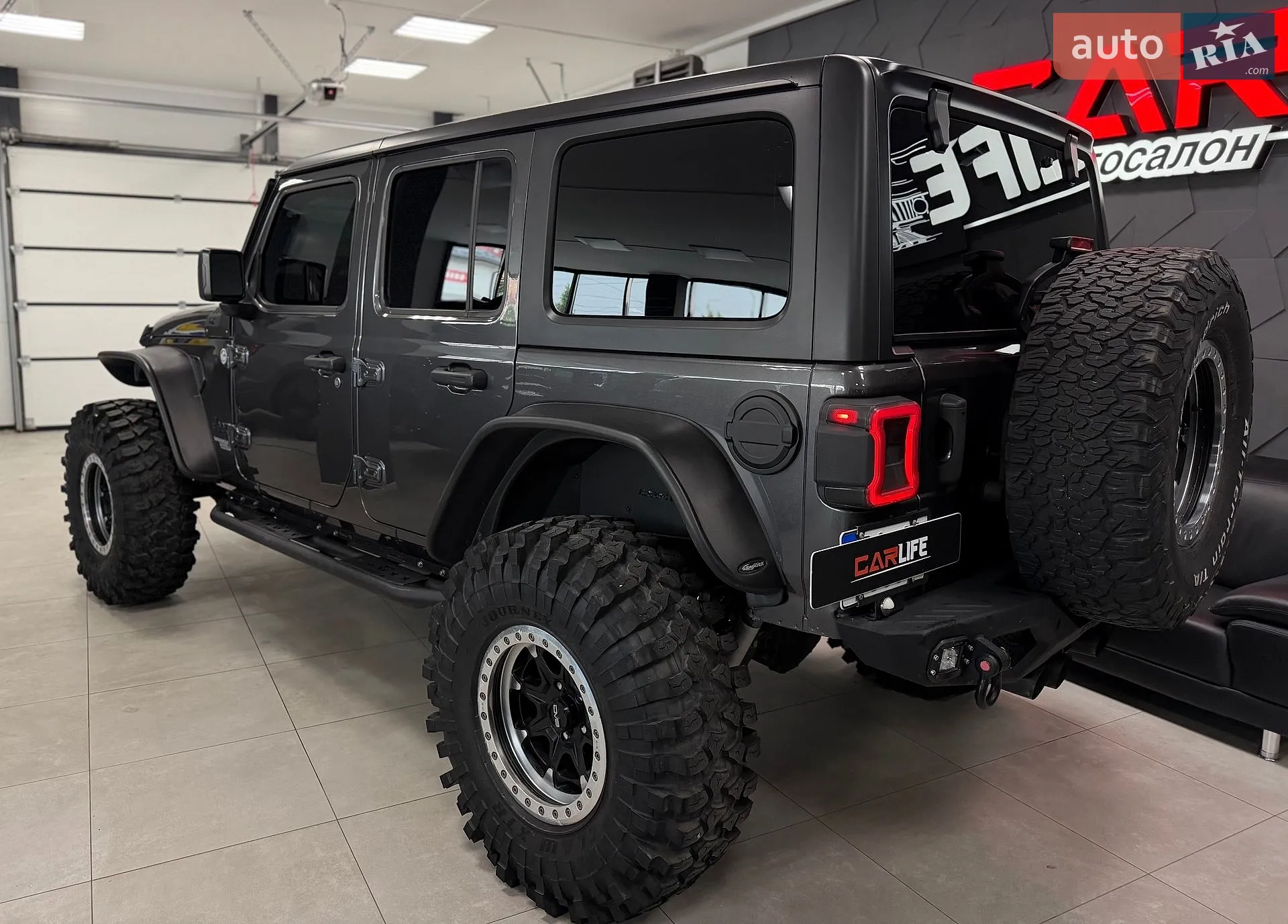 2020 Jeep Wrangler - мініатюра 44