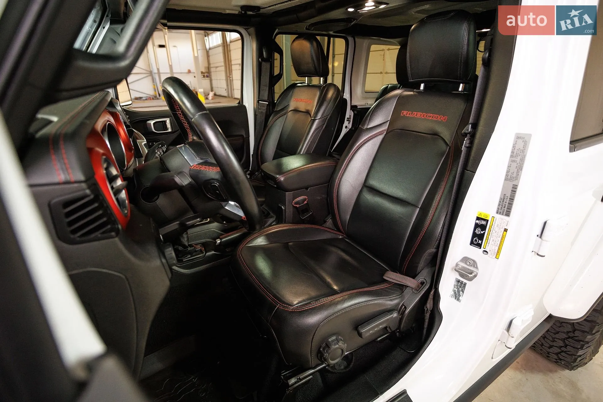 2020 Jeep Wrangler - мініатюра 23