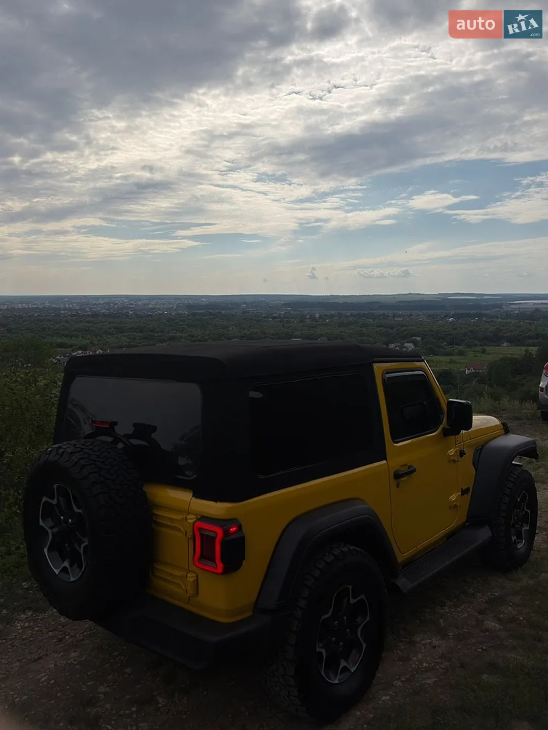 2021 Jeep Wrangler - мініатюра 3